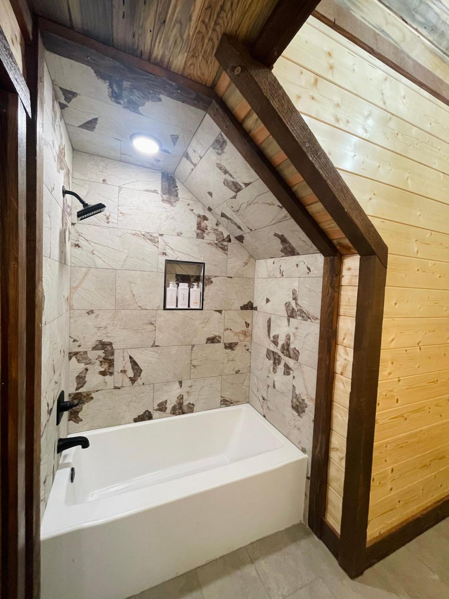 Wolf Creek Luxury Cabin Брокен-Боу Экстерьер фото